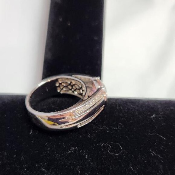 925 Silver Ring with Round Pink CZ stone and clear cz stones - Picture 3 of 5